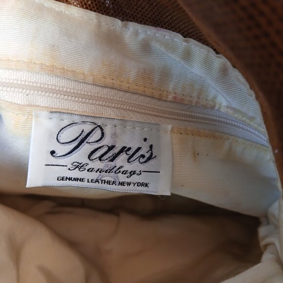 Paris New York🤎 - Picture 9 of 13